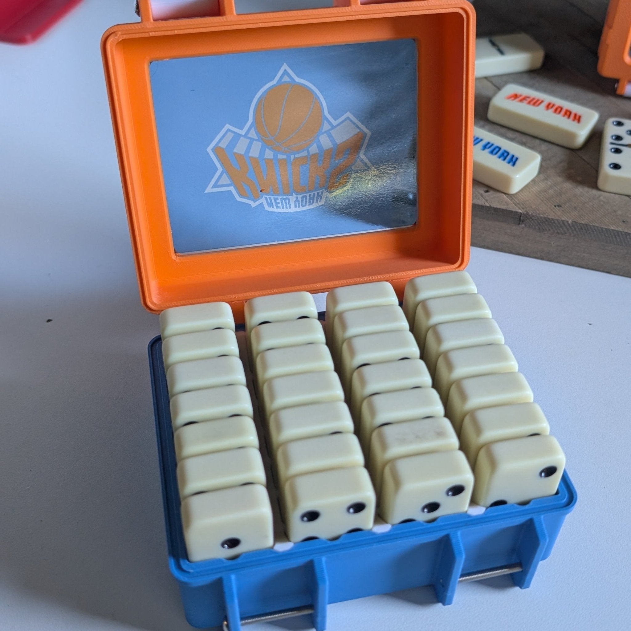 New York Knicks Domino Set